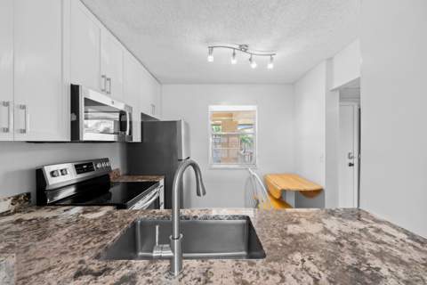 5510 Lakeside Drive #201, Margate FL - photo 19 of 34