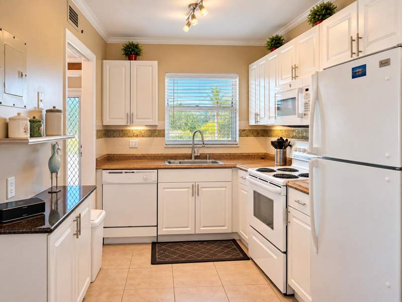 2 bedroom Condominium at 2651 Sunrise Lakes Drive #310, Sunrise Lakes 9 Condo, Sunrise — photo 5