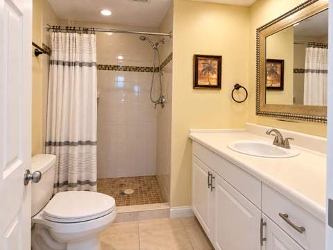 2651 Sunrise Lakes Drive #310, Sunrise FL - photo 16 of 29