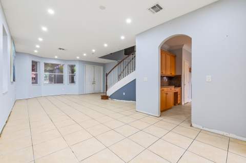 4904 SW 164th Avenue, Miramar FL - photo 6 of 35