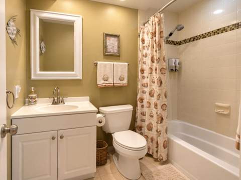 2651 Sunrise Lakes Drive #310, Sunrise FL - photo 20 of 29