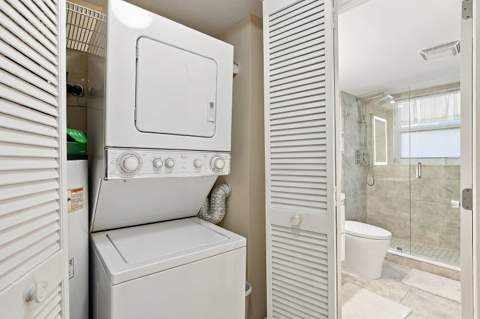 3980 Oaks Clubhouse Drive #212, Pompano Beach FL - photo 14 of 17