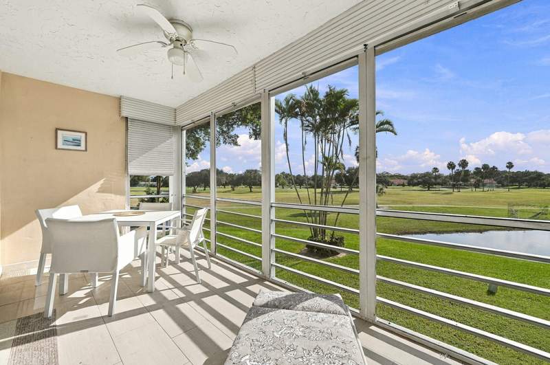 3 bedroom Condominium at 3980 Oaks Clubhouse Drive #212, No 79 Palm-Aire Country Club, Pompano Beach — photo 5