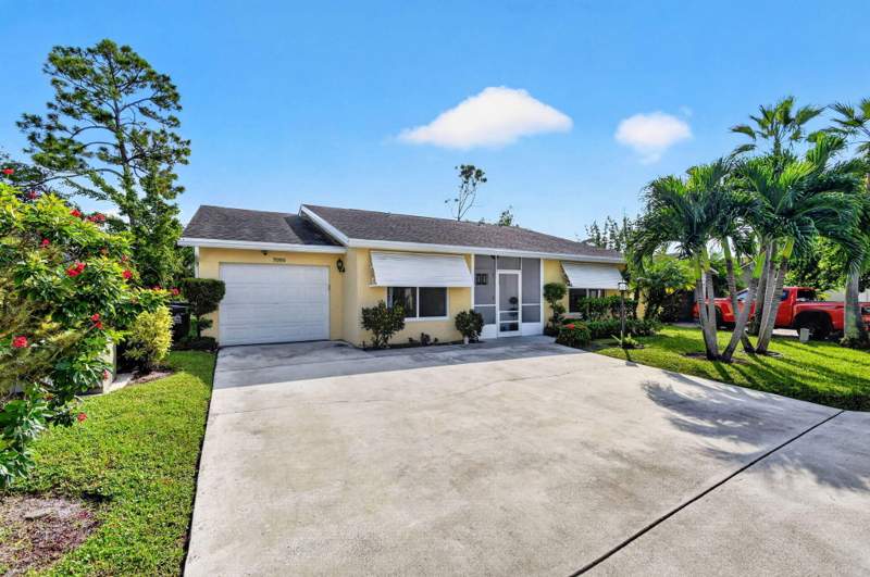 4 bedroom Single Family Residence at 7099 Pine Manor Drive, Lucerne Lakes Homes Village II 3rd Add, Lake Worth — photo 2