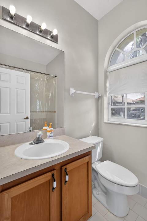 8085 Saw Palmetto Lane, Boynton Beach FL - photo 11 of 68