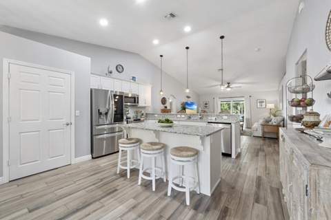 2300 Canoe Creek Lane, Fort Pierce FL - photo 9 of 43