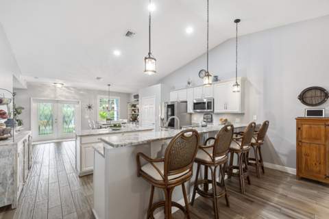 2300 Canoe Creek Lane, Fort Pierce FL - photo 11 of 43