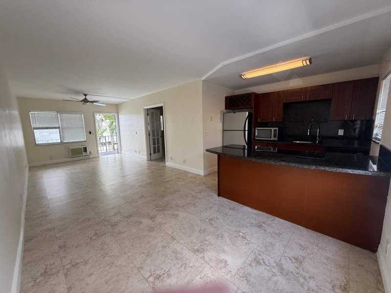 1 bedroom Condominium at 1100 NE 9th Avenue #202, Southdale Condo, Fort Lauderdale — photo 2