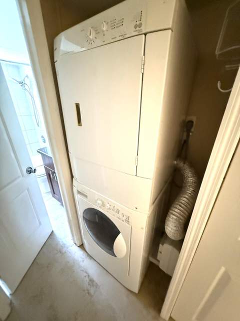 1100 NE 9th Avenue #202, Fort Lauderdale FL - photo 7 of 8