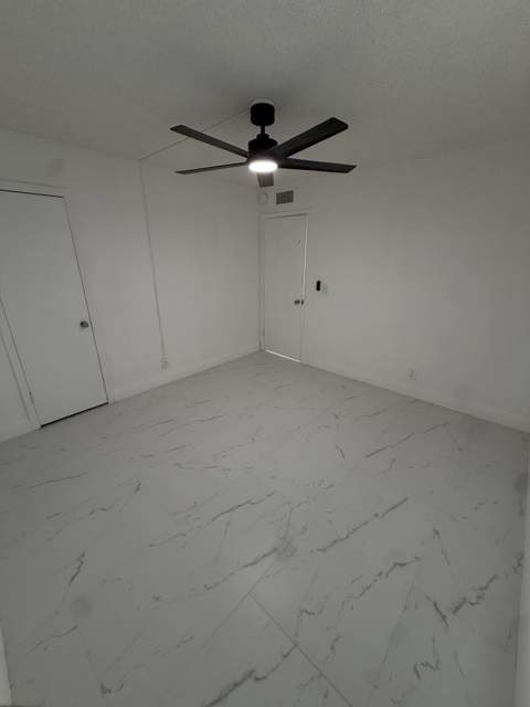 2161 NE 1st Court #105, Boynton Beach FL - photo 10 of 14