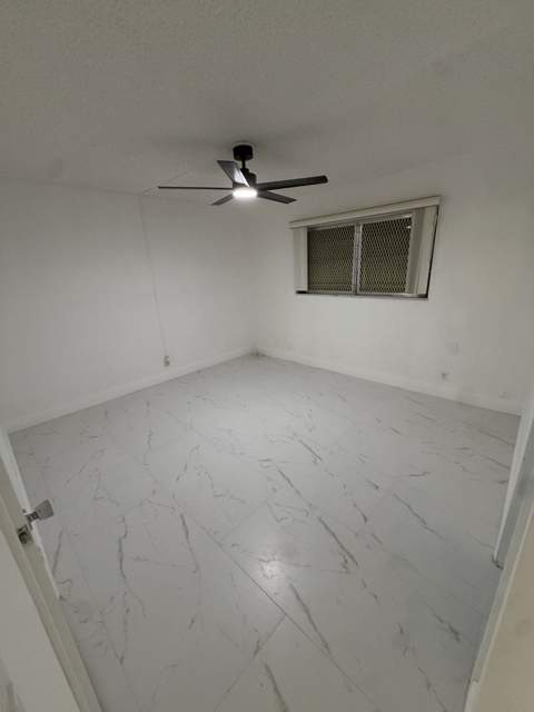 2161 NE 1st Court #105, Boynton Beach FL - photo 12 of 14