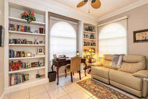 8939 Oldham Way, West Palm Beach FL - photo 10 of 35