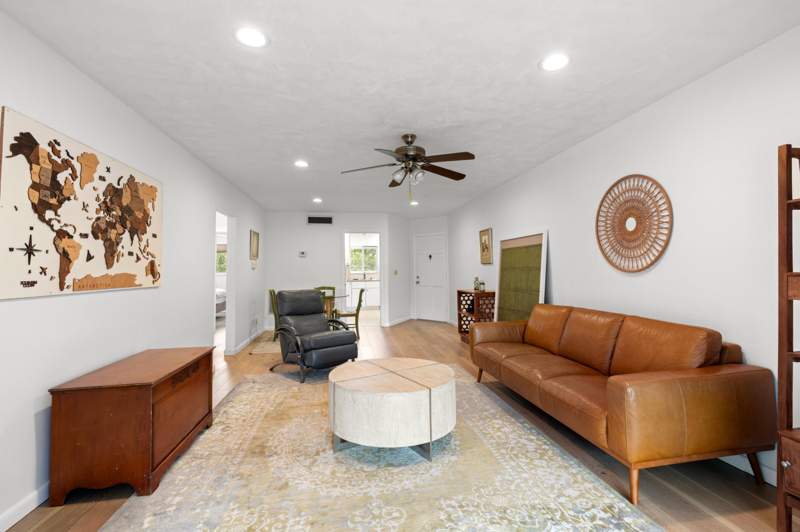2 bedroom Condominium at 8 Garden Street #206r, Tequesta Garden Condo 7, Tequesta — photo 4