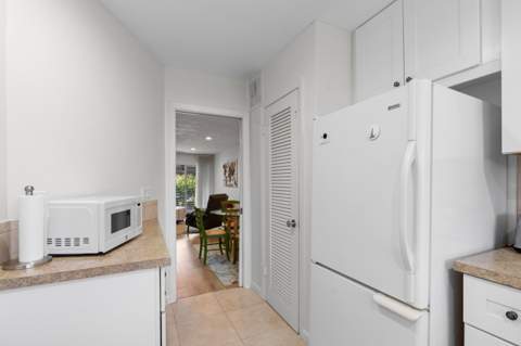 8 Garden Street #206r, Tequesta FL - photo 9 of 30