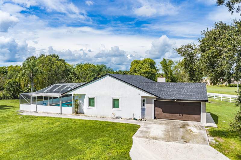 4 bedroom Single Family Residence at 17546 Prado Boulevard, See Tax, The Acreage — photo 3