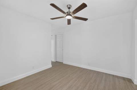 7422 NW 70th Avenue, Tamarac FL - photo 6 of 20
