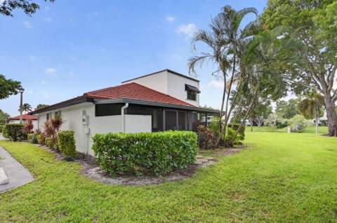 509 NW 36th Avenue, Deerfield Beach FL - photo 6 of 40