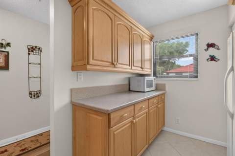 509 NW 36th Avenue, Deerfield Beach FL - photo 14 of 40