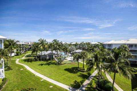 441 Bay Colony Drive, Juno Beach FL - photo 22 of 28