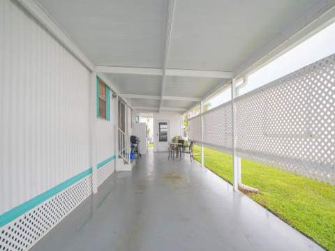 4800 SE Federal Highway, Stuart FL - photo 7 of 36