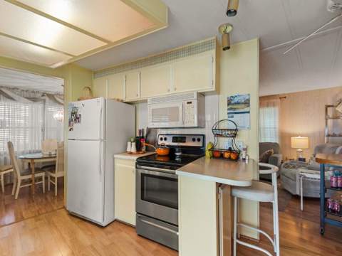 4800 SE Federal Highway, Stuart FL - photo 14 of 36