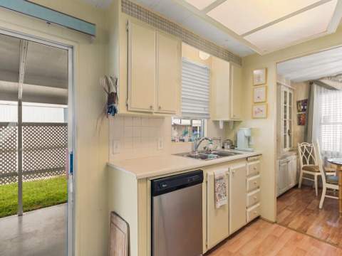 4800 SE Federal Highway, Stuart FL - photo 15 of 36