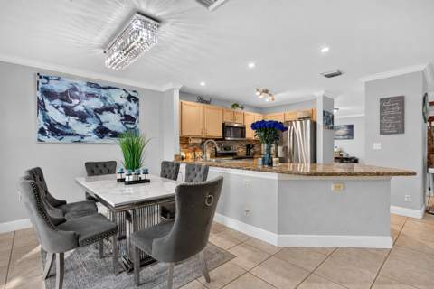 4258 NW 1st Drive, Deerfield Beach FL - photo 14 of 52