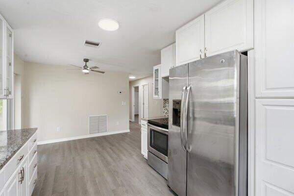 3 bedroom Single Family Residence at 7603 Brookline Avenue, Lakewood Park Unit 7, Fort Pierce — photo 5