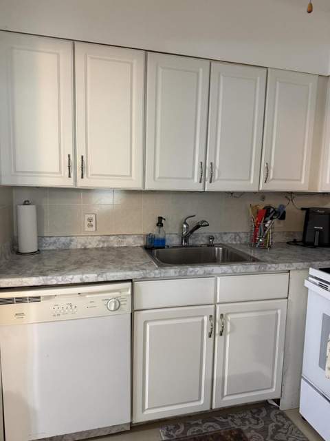 227 Markhum K, Deerfield Beach FL - photo 13 of 19
