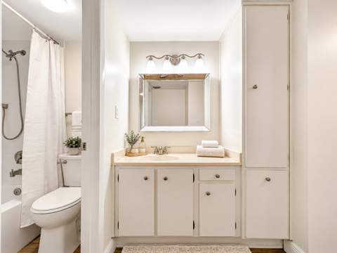 900 Colony Point Circle #205, Pembroke Pines FL - photo 12 of 37