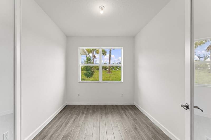 3 bedroom Single Family Residence at 11968 SW Pantone Street, Telaro At Southern Grove Phase 2 And 3, Port St. Lucie — photo 4