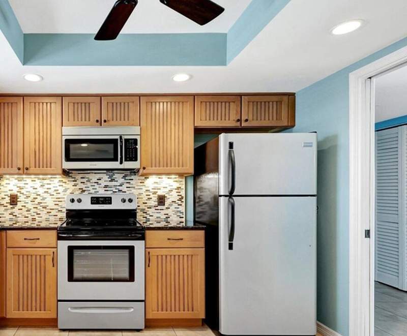 2 bedroom Condominium at 301 Lake Shore Drive #503, Lake Harbour Towers, Lake Park — photo 5