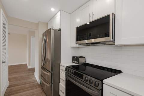 900 NE 18th Avenue #802, Fort Lauderdale FL - photo 13 of 24