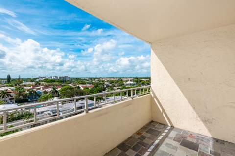 900 NE 18th Avenue #802, Fort Lauderdale FL - photo 20 of 24