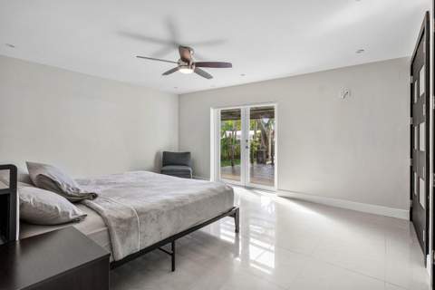3444 Pierce Street, Hollywood FL - photo 13 of 28