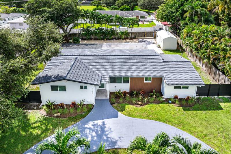 3 bedroom Single Family Residence at 3444 Pierce Street, Meekins Hills, Hollywood — photo 3