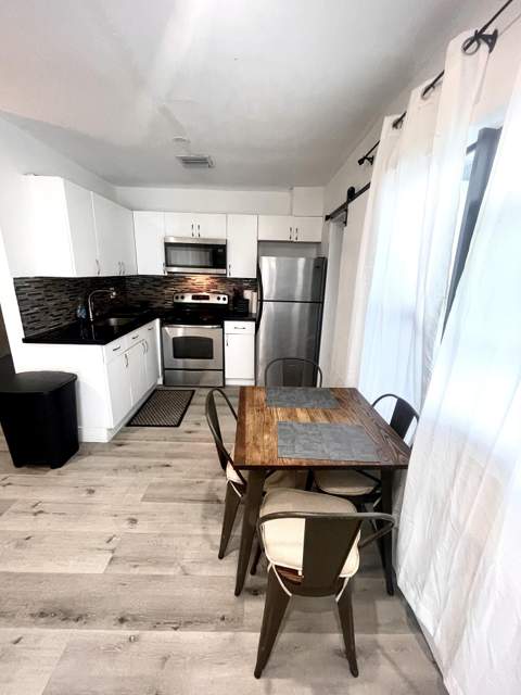 1044 NW 4th Avenue, Fort Lauderdale FL - photo 13 of 19