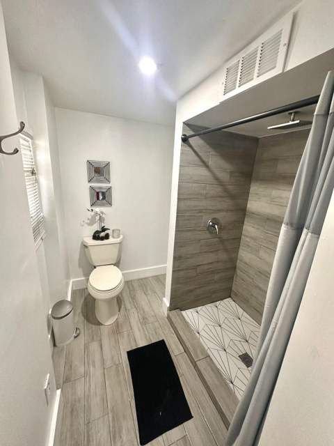 1044 NW 4th Avenue, Fort Lauderdale FL - photo 18 of 19