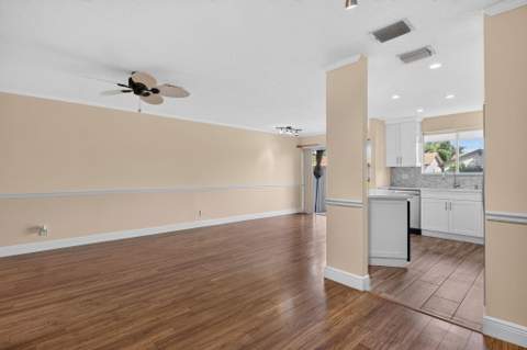 2047 Discovery Circle, Deerfield Beach FL - photo 12 of 47