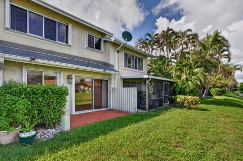 2047 Discovery Circle, Deerfield Beach FL - photo 22 of 47