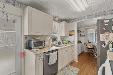 123 La Vaughn Circle, Jensen Beach FL - photo 6 of 24