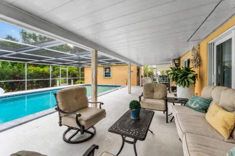 949 Laurel Road, North Palm Beach FL - photo 24 of 53
