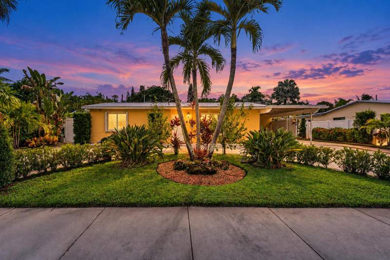 3 bedroom Single Family Residence at 949 Laurel Road, North Palm Beach Village Of 4, North Palm Beach — photo 2