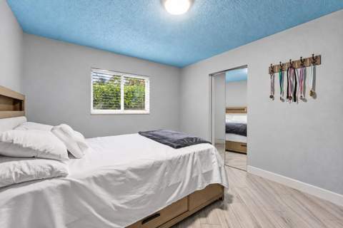 949 Laurel Road, North Palm Beach FL - photo 17 of 53