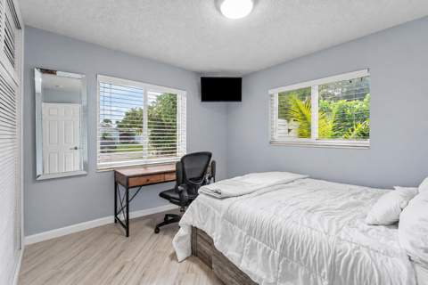 949 Laurel Road, North Palm Beach FL - photo 19 of 53