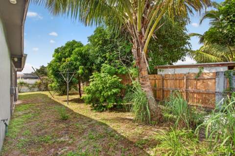 6351 SW 10th Court, North Lauderdale FL - photo 20 of 24