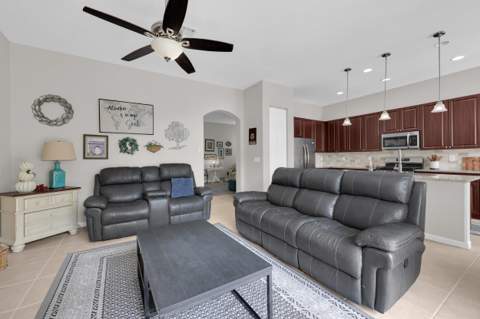 115 NW Berkeley Avenue, Port St. Lucie FL - photo 16 of 51
