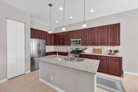 115 NW Berkeley Avenue, Port St. Lucie FL - photo 17 of 51