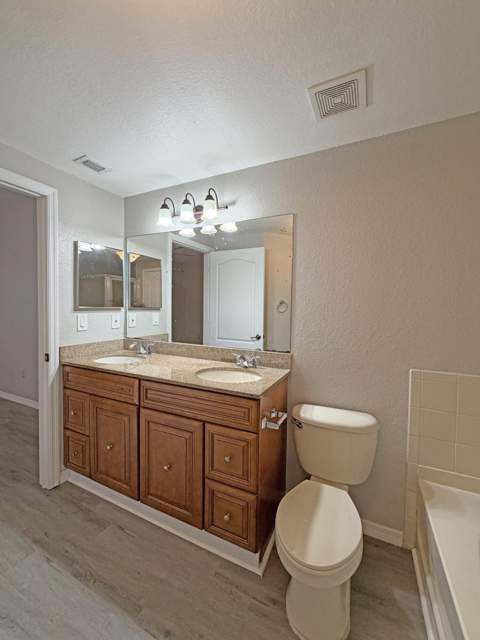 106 SW Peacock Boulevard #4-101, Port St. Lucie FL - photo 19 of 54