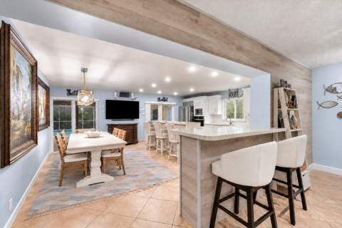 949 Laurel Road, North Palm Beach FL - photo 7 of 53
